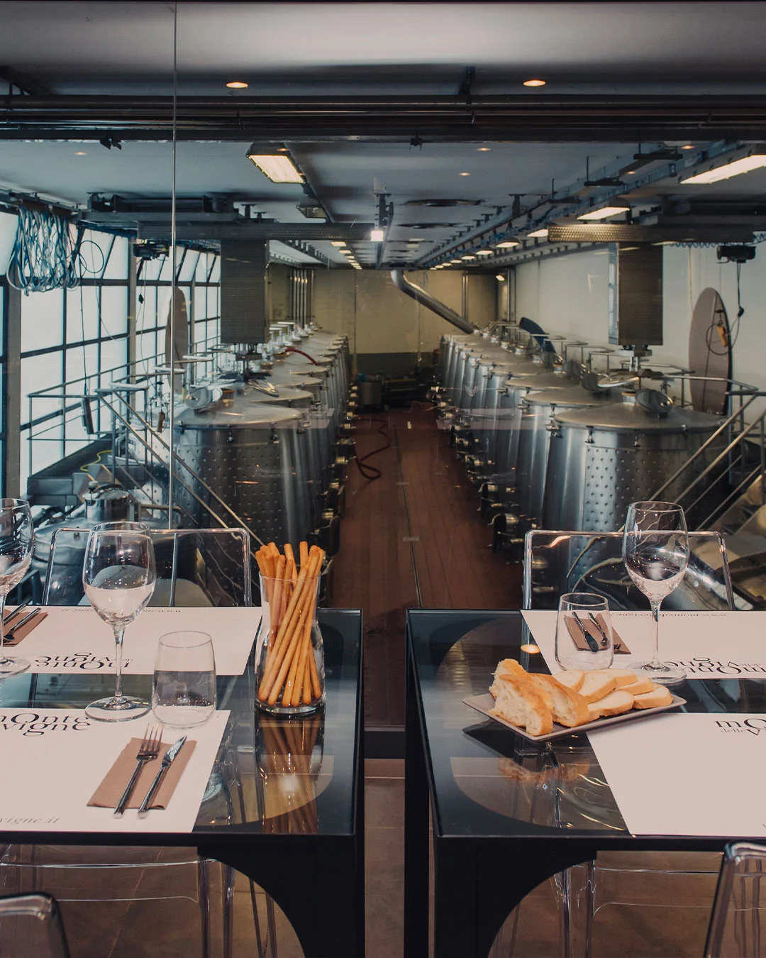 degustazione3-sito degustazione con vista sulla cantina